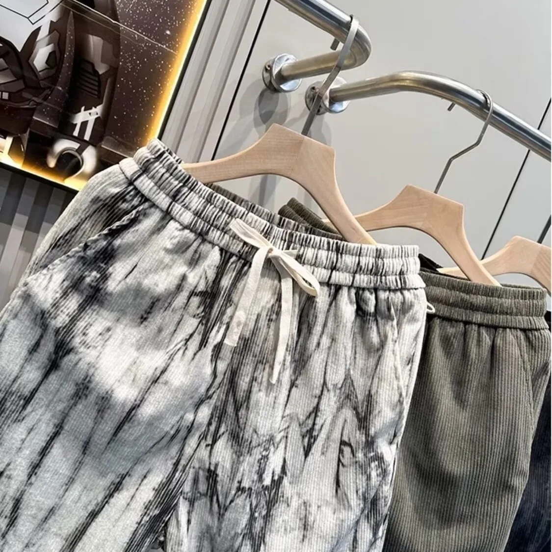Retro tie dye striped shorts men's trendy brand high street loose casual five quarter pants summer thin ice silk shorts