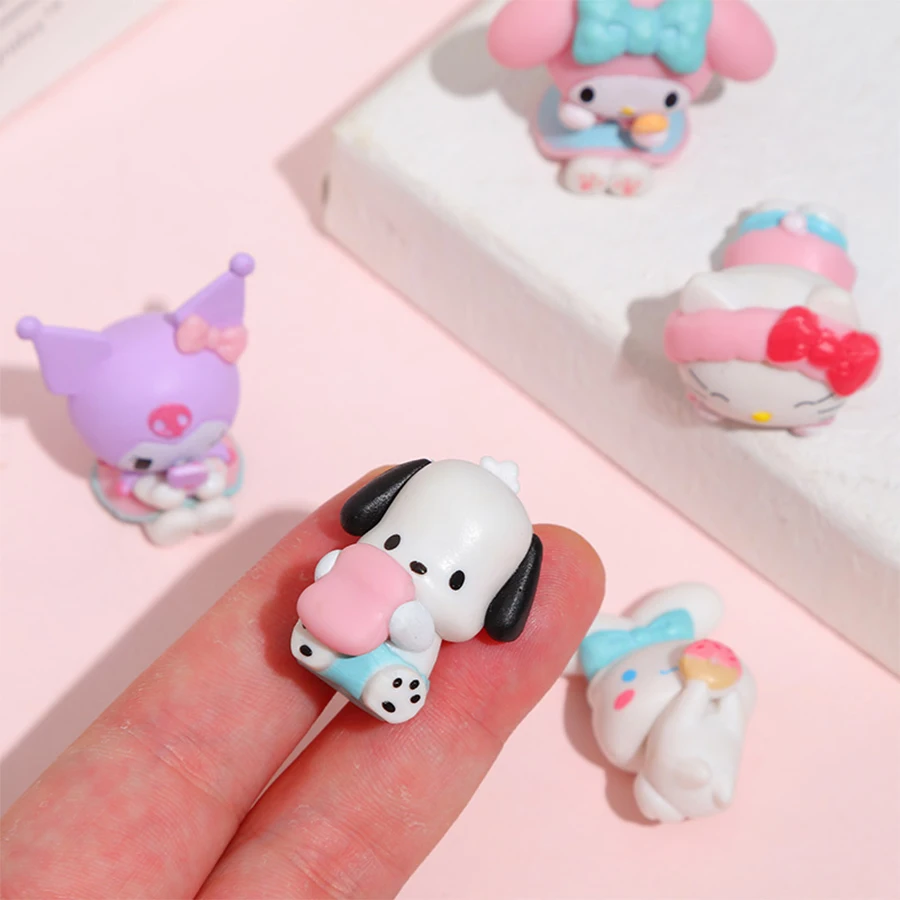 5Pcs/set Sanrio Mini Figures Hello Kitty Kuromi Melody Cinnamoroll Pompompurin Cake Decoration Cute Anime Doll Model Toy Kids Gi image 3