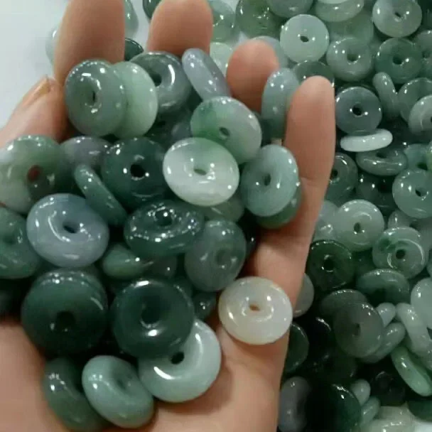 5PC Natural Jade Emerald 18mm Emerald Donut Pendant Safety Buckle Bead Accessories DIY Bangle Jewellery Hand-Carved Luck Amulet