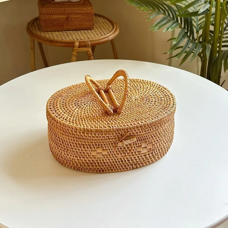 

Kitchen Handwoven Rattan Storage Box with Handle Wicker Ornament Box Tea Food Container Picnic Bread Fruit Cake Basket Organizer