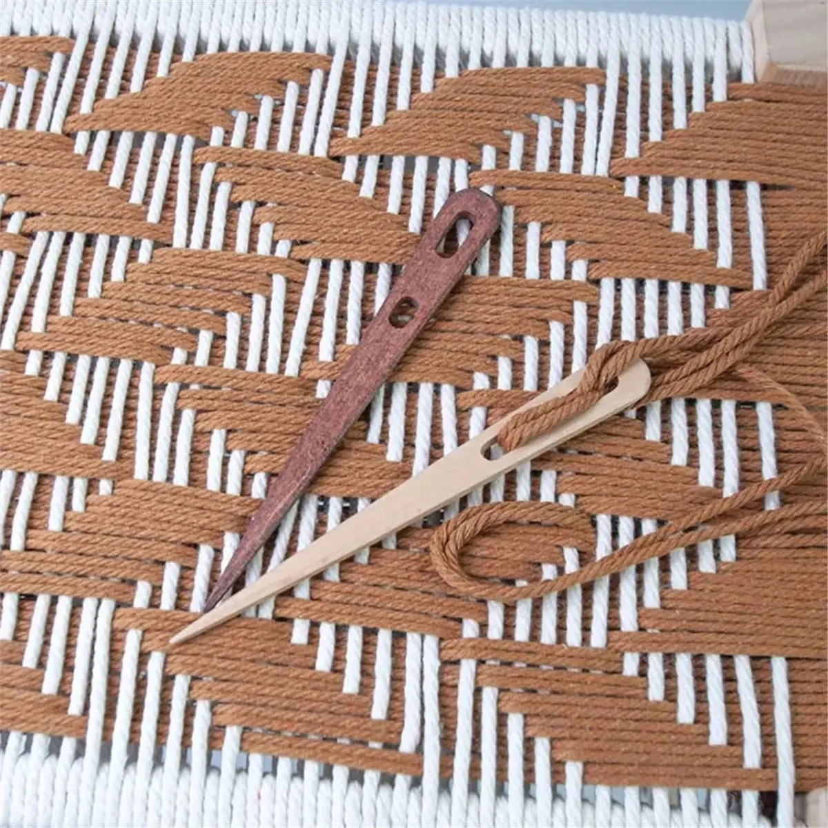 A013 4Pcs Large Eye Sewing Needle DIY Wooden Weaving LoomTools Tapestry Darning Two Big Eye Yarn Knitting NeedlesCraft