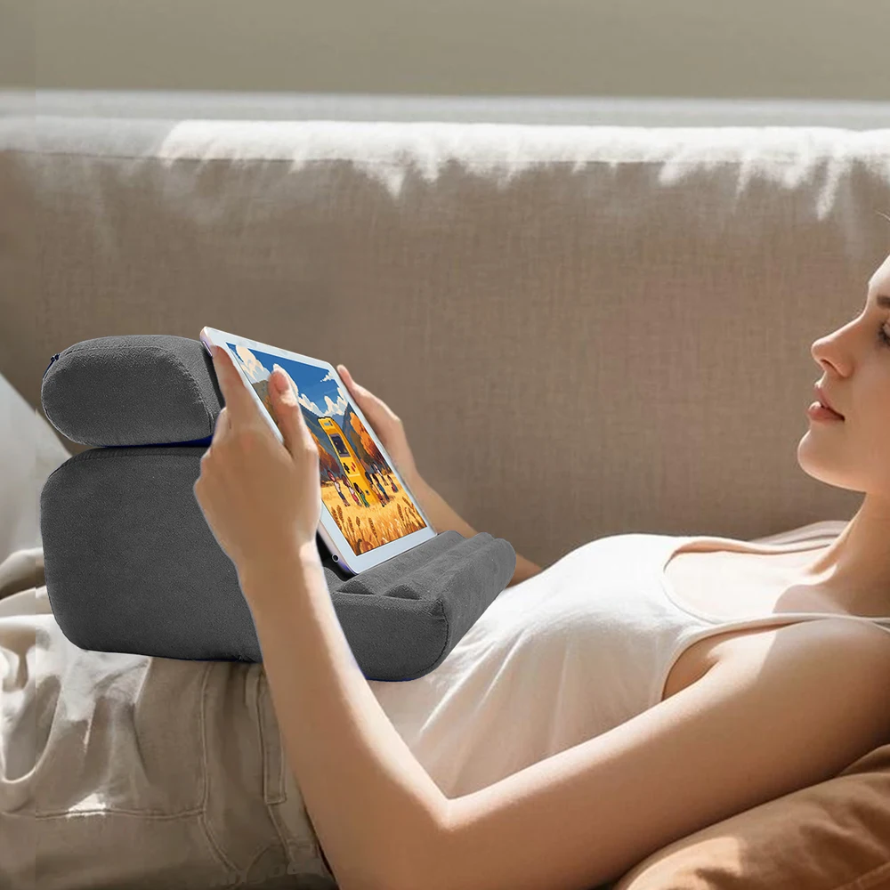 

Xnyocn Держатель для подушки для планшета Складная подставка для iPad для кровати и настольного планшета Мягкая док-станция для планшета с карманным креплением для стилуса для iPad Pro