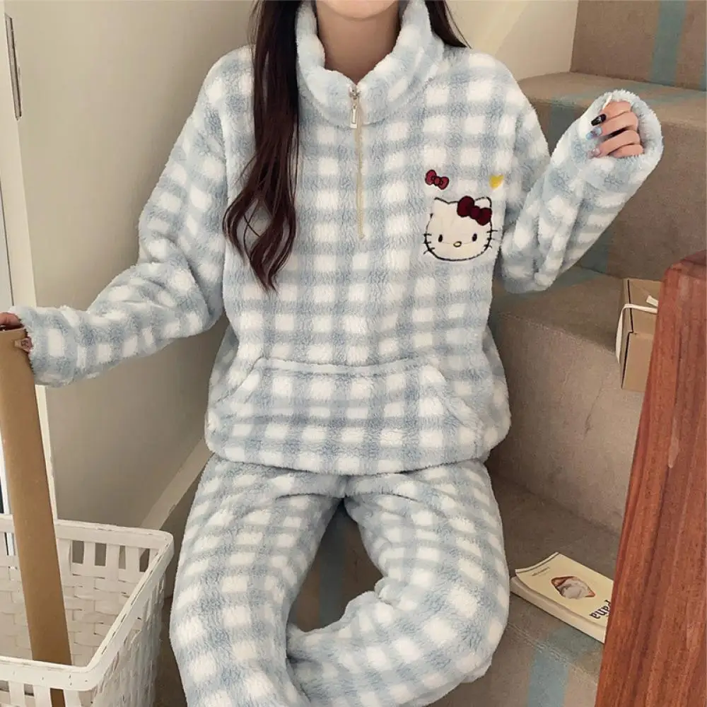 Hallo Kitty Frauen Plüsch Pyjamas Set Sanrioed Kawaii Herbst Winter Verdicken Hause Kleidung Mädchen Cartoon Verdicken Nette Tops Hosen