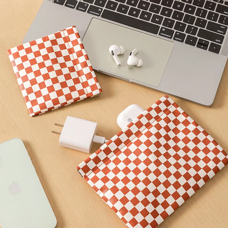 Mini Checkerboard Storage Vessels Portable Data Cable Headphone Storage Bags Automatic Closing Storage Organizer