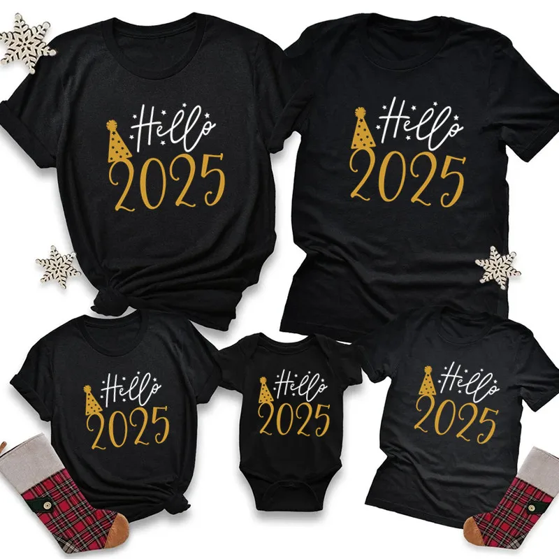 Funny Hello 2025 Family Matching Outfits Cotton Mother Father and Daughter Son Kids Tshirts Baby Romper Look New Year\'s Clothes