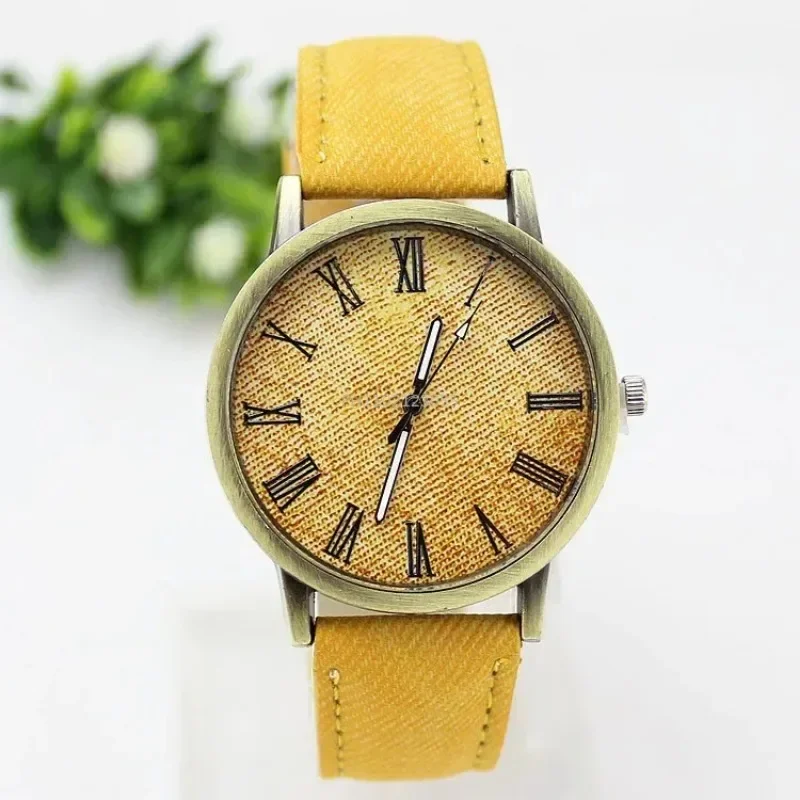 Montre à quartz décontractée pour hommes et femmes, tissu Jean, montres à bracelet en cuir, montre-bracelet pour dames, horloge chaude, nouvelle mode