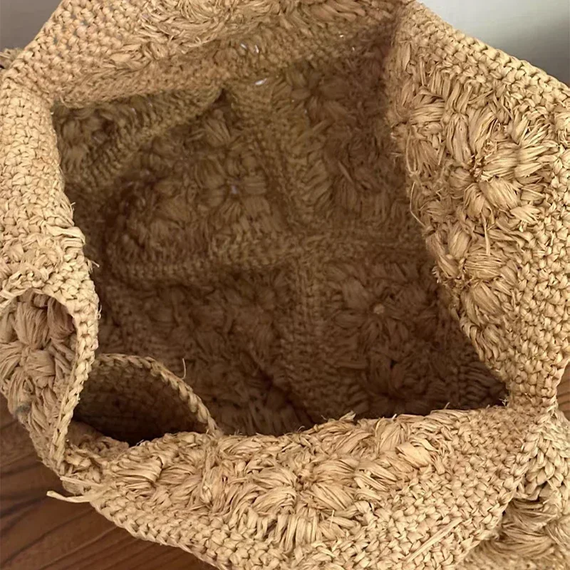 Handgefertigte Strandtasche aus gewebtem Papier, hochwertige 3D-Blumen-Grastasche, große Kapazität, tragbare Urlaubstasche für Frauen am Meer. – Detail 12