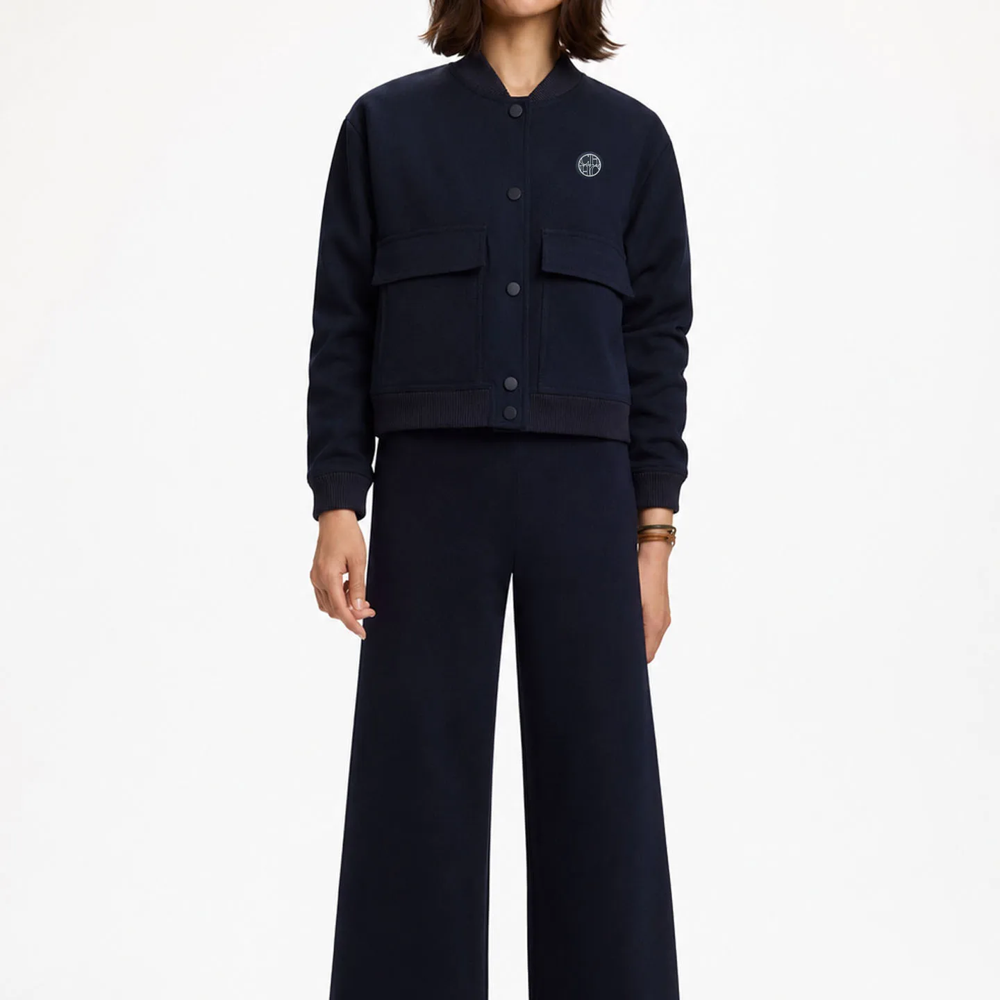 CH Damen Marineblaue Kurze Arbeitsjacke mit Knöpfen und Tasche, Lässiger Street-Style, Geeignet für Frühling und Herbst – Detail 2