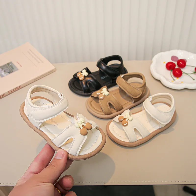 2026 New Summer Kids Sandals For Girls Leather Cuts-out Children Sandals Cute Flower Soft Sole Fashion Toddler Baby Shoes
