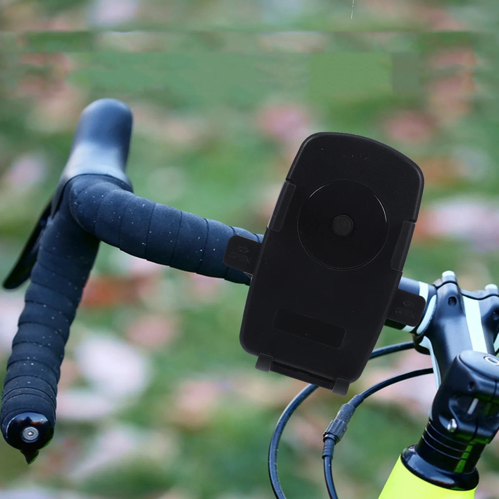 

Bike Mount Holder for Cell Bicycle Handlebar Adjustable Phone Holder For Bike Durable PP Cycling Stand Bracket