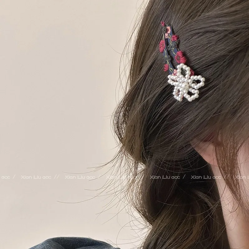 

Новые корейские разноцветные заколки для волос с бусинами и цветами, для челки и боковых прядей, для женщин и девочек, 2026 год