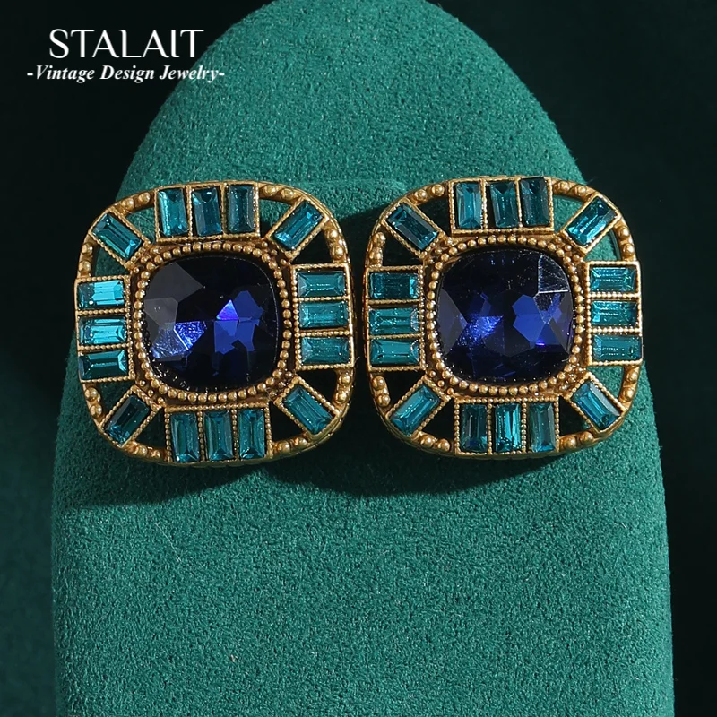 

Винтажные квадратные сапфировые синие серьги с кристаллами циркония, ювелирные изделия-гвоздики, роскошные дизайнерские женские аксессуары золотого цвета, бренд 2025