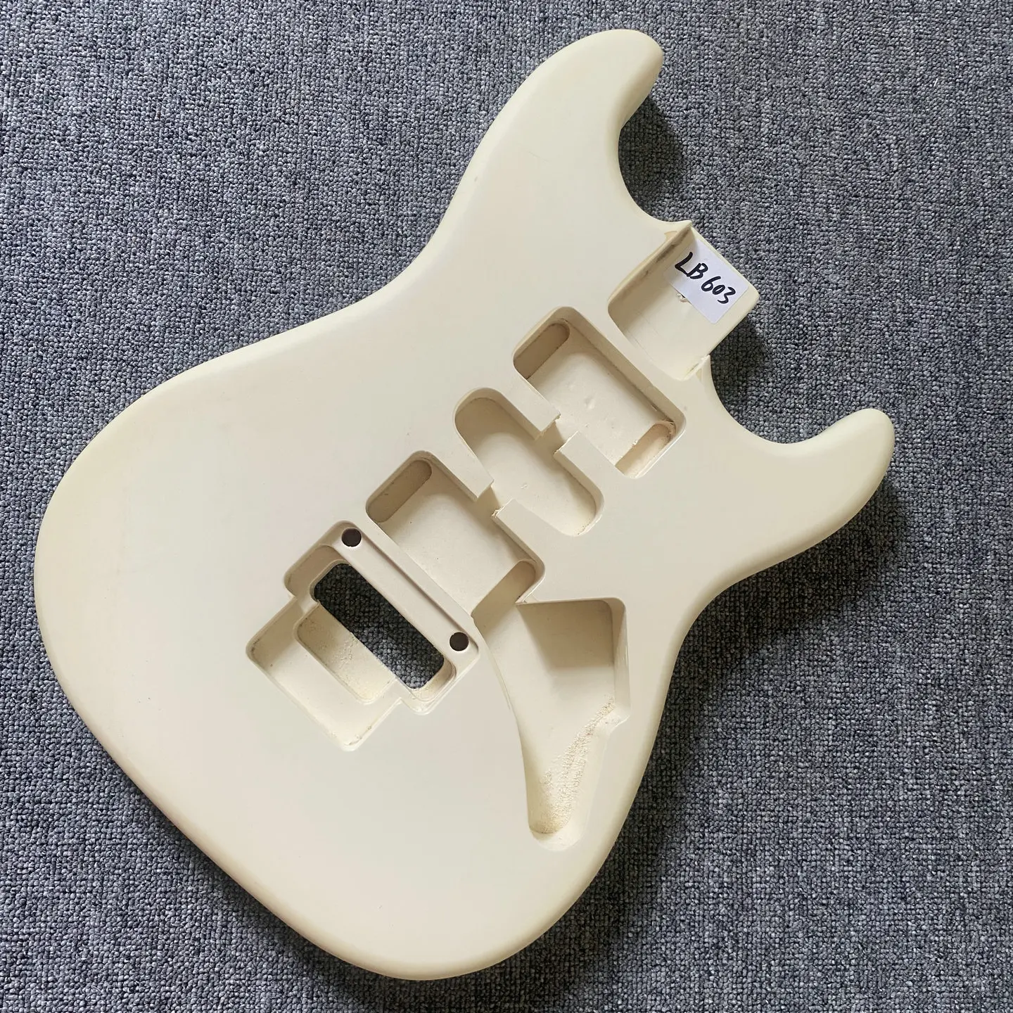 LB603 Cream White Color 6 String Electric Guitar Body Floyd Rose Bridges in Solid Wood for Replace and Personal DIY
