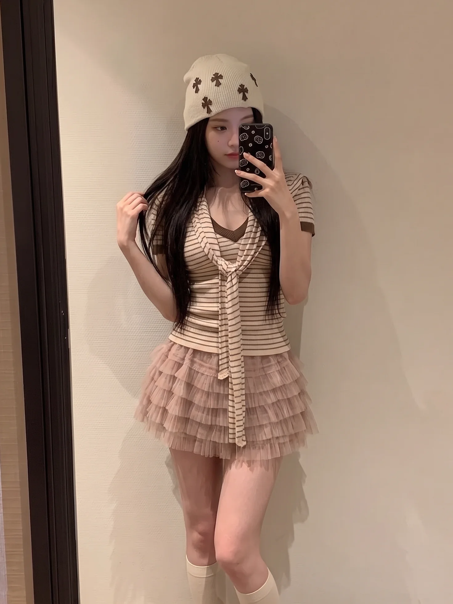 

Casual V-Neck Short Sleeve Striped Slim Fit Knitted Sweater Women Summer Shoulder Wrap Thin Wool T-Shirt Top Set Two-Piece