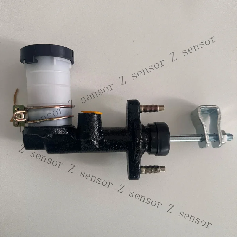 Z+ Clutch Master Cylinder For Isuzu Pickup 2.3L 2.6L 1988-1995 8-97201-007-0 Rodeo