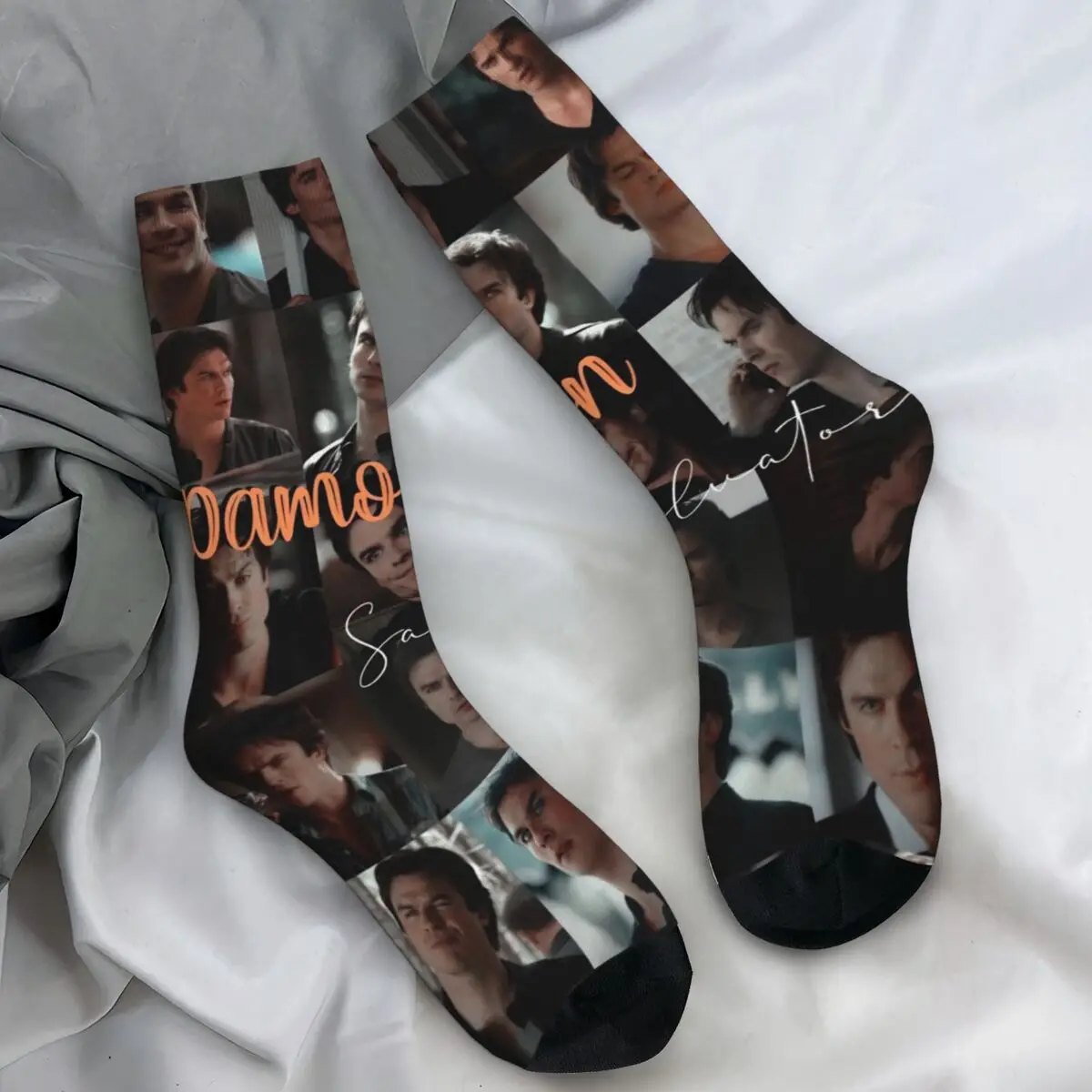 الكبار الرجال الجوارب يوميات مصاص الدماء ديمون سلفاتوري المسلسلات التلفزيونية جوارب الخريف جودة الجوارب تصميم سكيت عدم الانزلاق الجوارب