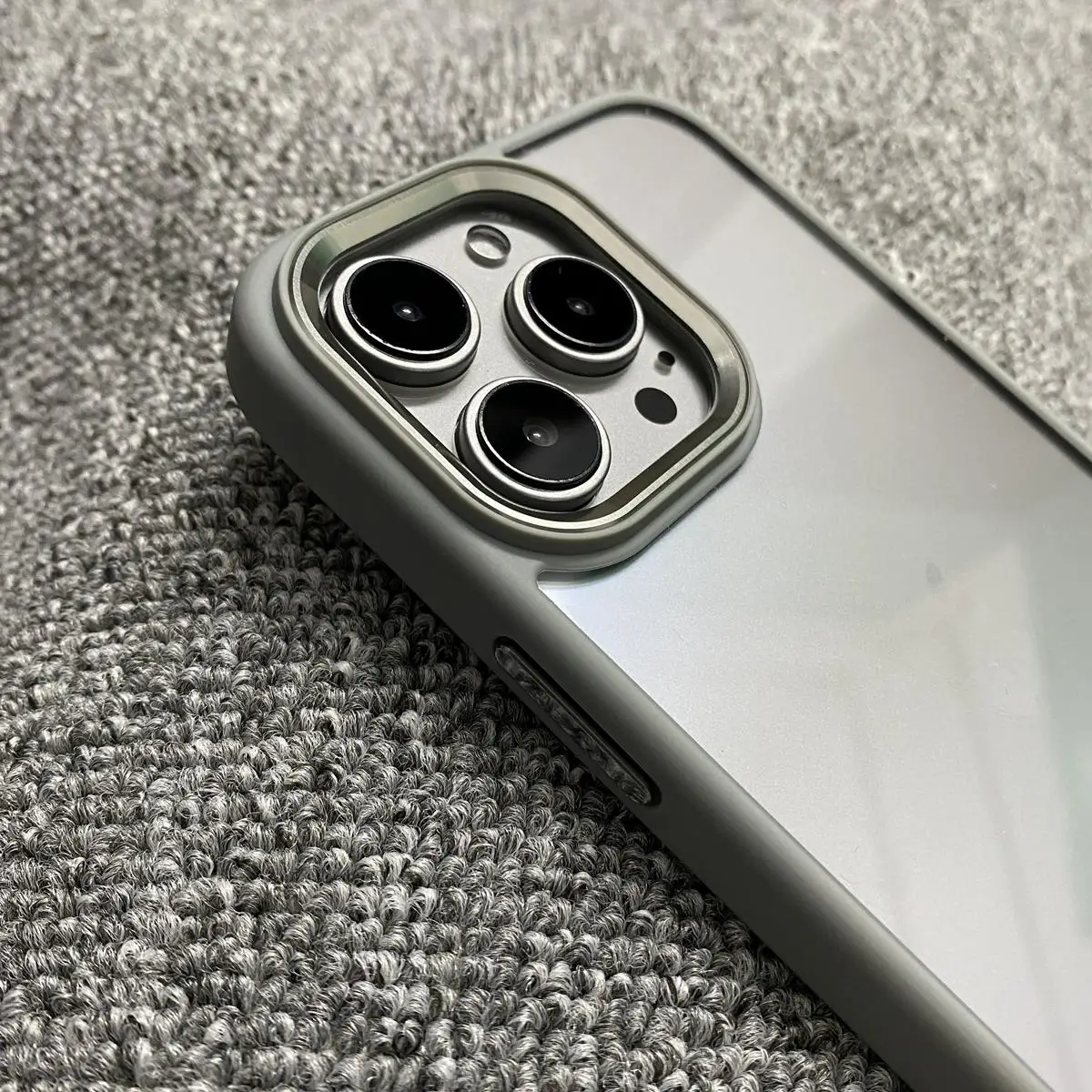 Luxury Shockproof Armor Clear Case For iPhone 15 14 Plus 13 12 Mini 11 Pro Max X XR XS 7 8 Soft Bumper Hard Acrylic Hybrid Cover