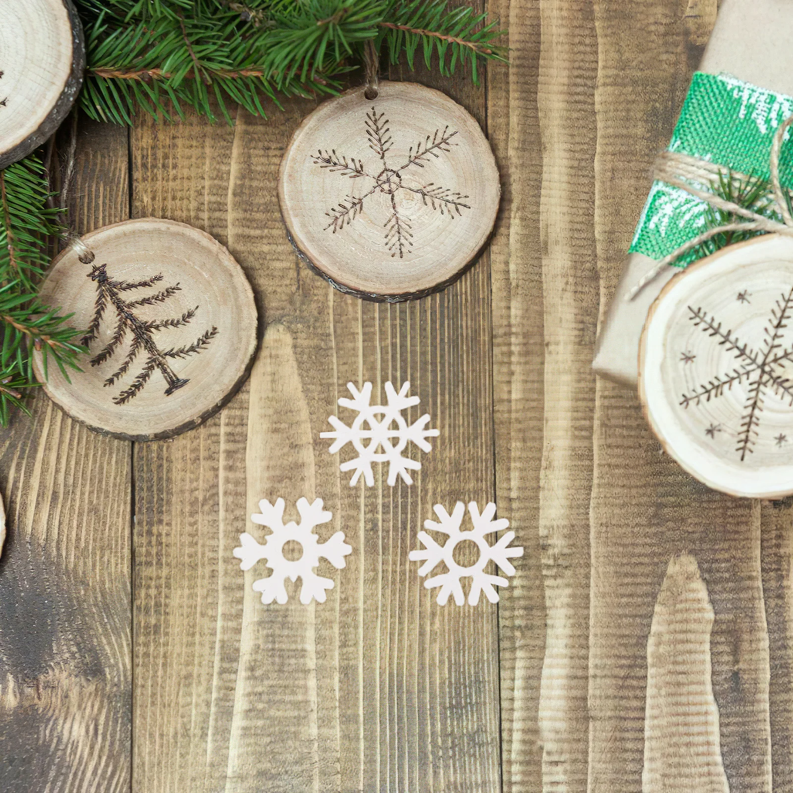

100Pcs Small Wood Snowflakes for Crafts Wooden Snowflake Cutouts DIY Christmas Decoration Hanging Winter Holiday Embellishments
