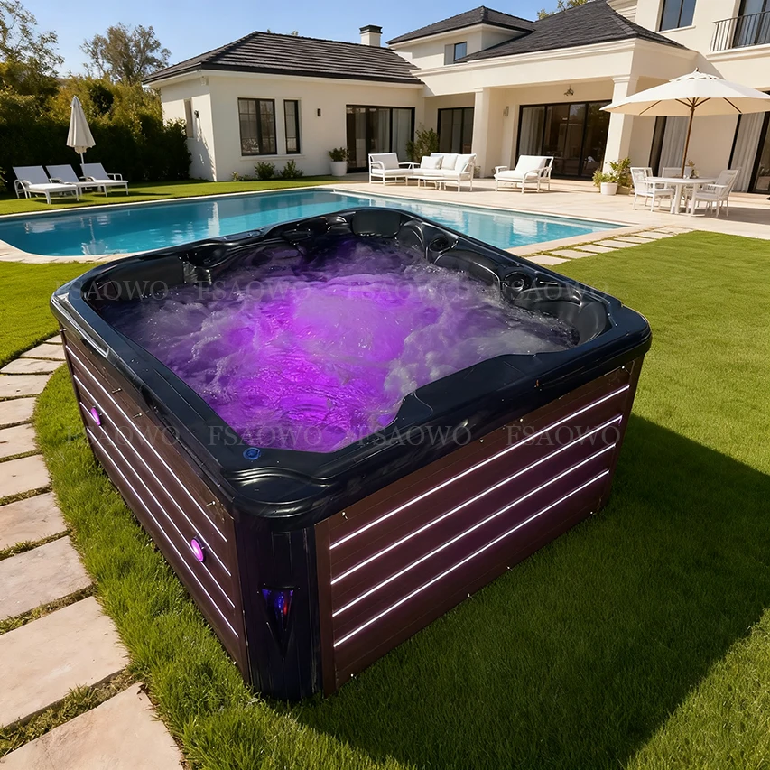 Pool Spa Outdoor Luxury Jakuzi Deep Hot Tub In Villa Courtyard Japanese Private Hot Spring Bath Exterior Decorative Lighting