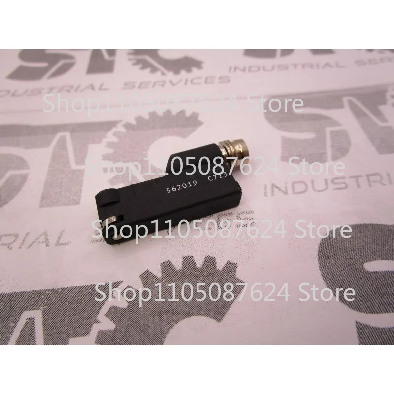 YYY  SMT-8-SL-PS-LED-24-B Genuine  For Festo Mat 562019 Proximity Switch