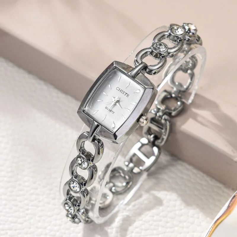 أعلى العلامة التجارية النساء ساعات كوارتز مصمم الأزياء السيدات الساعات الفاخرة سوار ذهب ساعة معصم للنساء Montre فام relogio