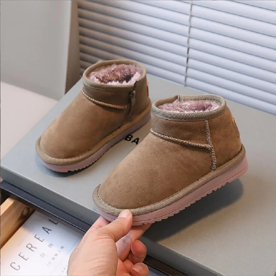 Winter New Warm Children's Shoes Children's Snow Boots Plush Thickened Anti slip Baby Shoes Short Sleeve Snow Cotton Shoes