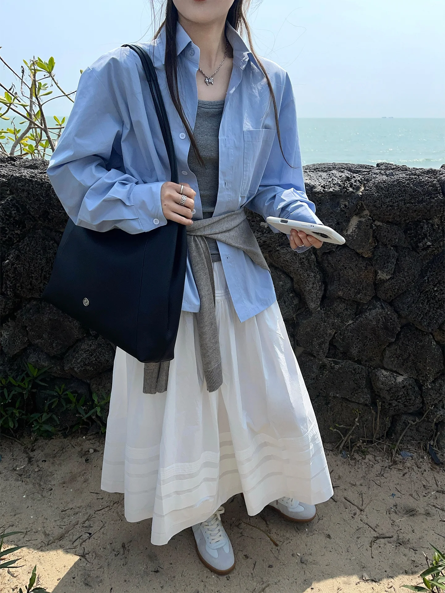 

Loose Casual Long Sleeve Shirt Light Blue Unisex Cotton Shirt Turn-down Collar Single Pocket Neutral Style Spring Summer Shirt