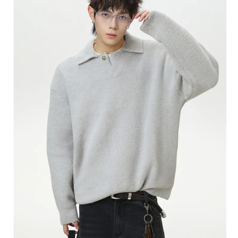 เสื้อสเวตเตอร์ผู้ชายแฟชั่นใหม่สำหรับฤดูใบไม้ร่วงและฤดูหนาว ดีไซน์คอปกแบบเรโทร ผ้ากำมะหยี่ครึ่งตัว แต่งปกแบบนกนางนวล หนานุ่ม อุ่นสบาย ถักทออย่างประณีต