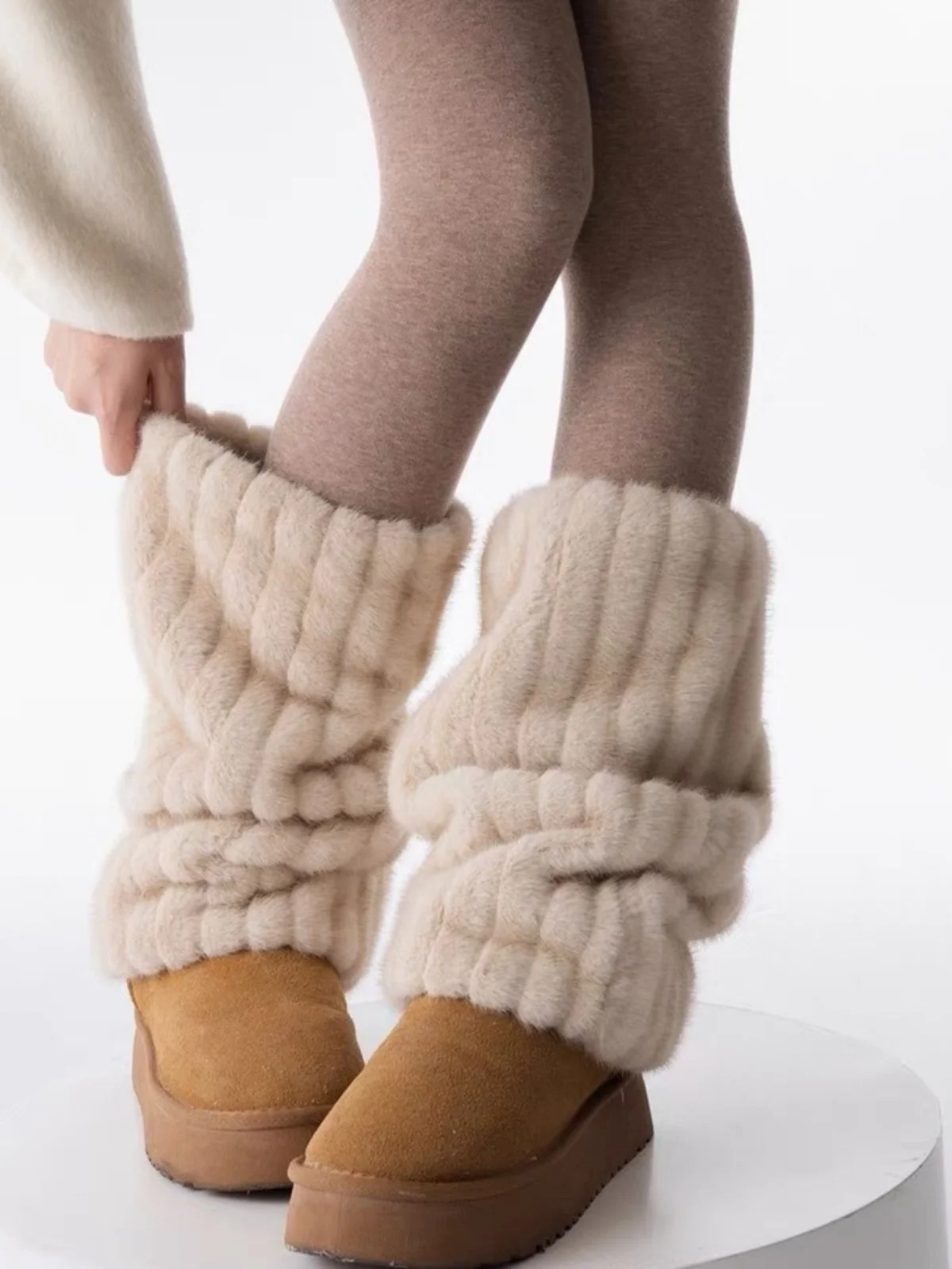 Furry Leg Warmer Thick Furry Calf Foot Sock Women Winter New Sleeve Northeast Warm Snow Boots Leg Warmer