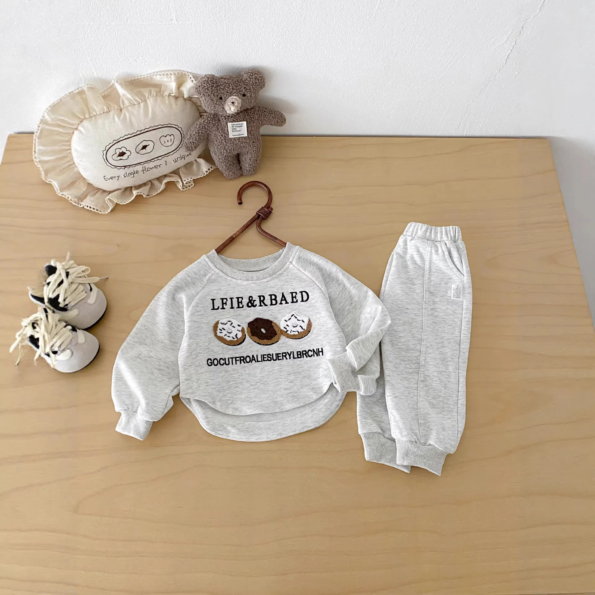 Baby Girl Super Cute Set Autumn New Style Girls' Hoodie and Pants for Outdoor Autumn Wear 2025 Early Autumn Baby Clothes