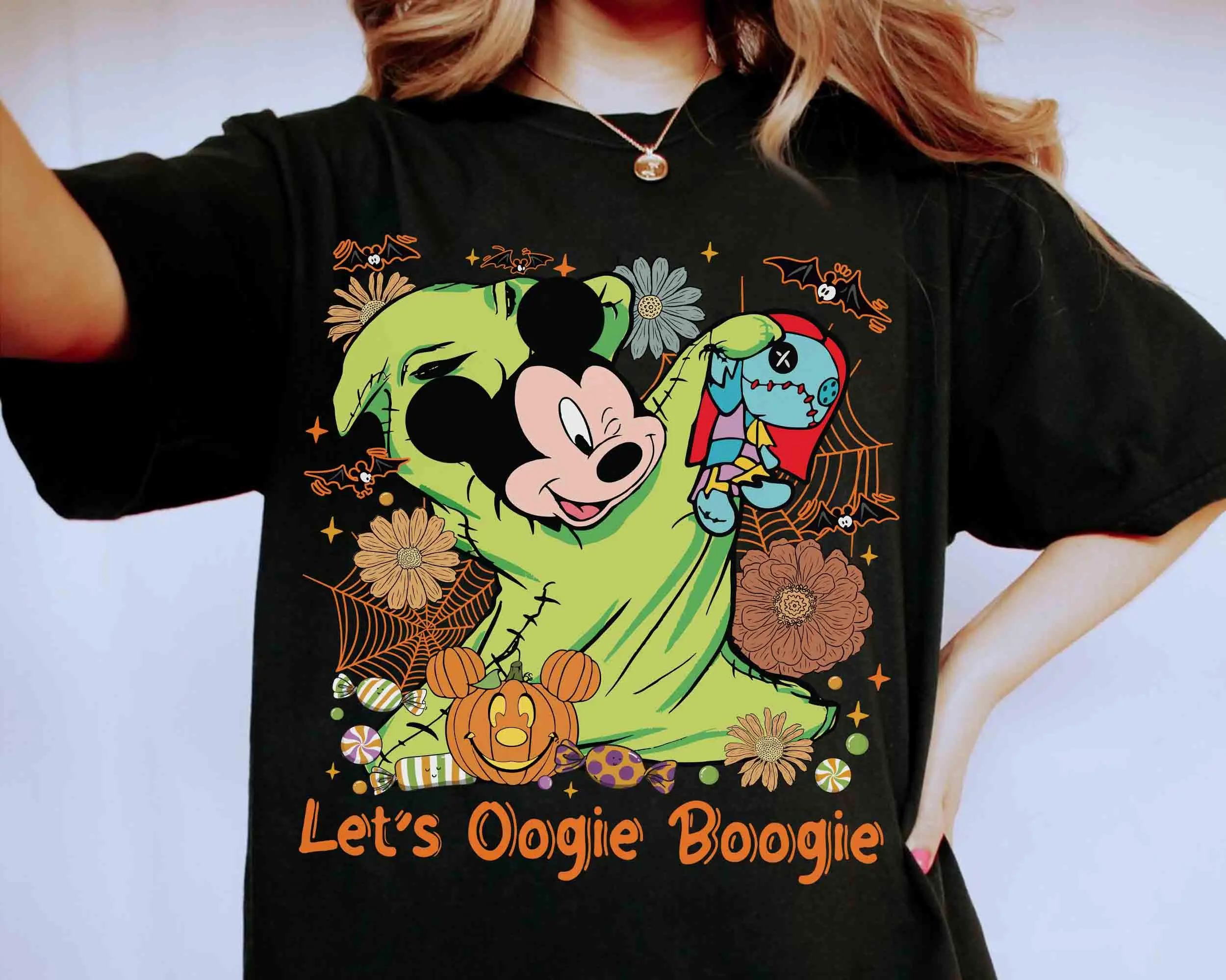 

2025 Winter Retro Mickey Oogie Boogie Halloween Costume T-shirt Mickey and Friends Mickey Less Terrifying Party T-shirt