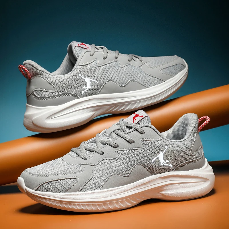 

2025 New Comfortable High-Quality Mesh Breathable Men's Shoes Travel Shoes Casual Shoes Couple Style Running Sports Shoes38-45