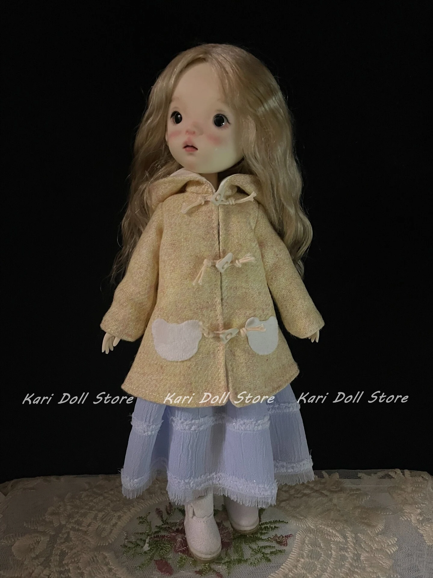 ملابس وتنورات دمى كاري 2025 معطف دمية كرواسون صوفية مصنوعة يدويًا لدمية Landazz Landoudou #4