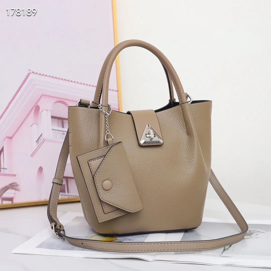 

2025 New Genuine Leather Composite Bag For Woman Fashionable Cow Leather Tote Bag Small Real Cowhide Shoulder or Crossbody Bag