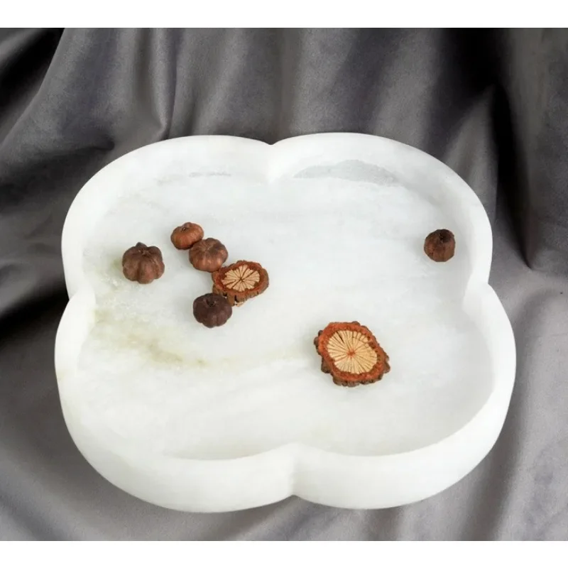 Modern Minimalist White Marble Clover Fruit Bowl, Natural Stone Decorative Serving Tray for Coffee Table, Home Ornament