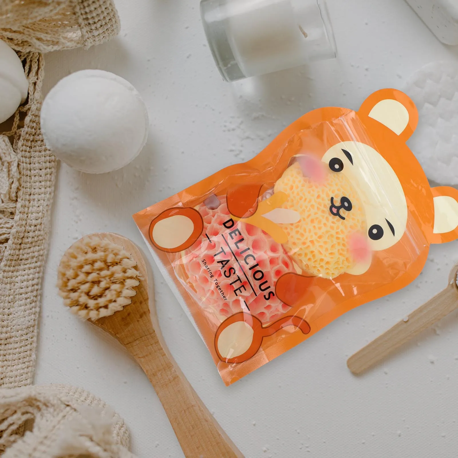 

2Pcs Sponge Bath Ball Seaweed Honeycomb Soft Shower Scrubber Skin-Friendly Body Face Cleaning Exfoliating Bathing Tool