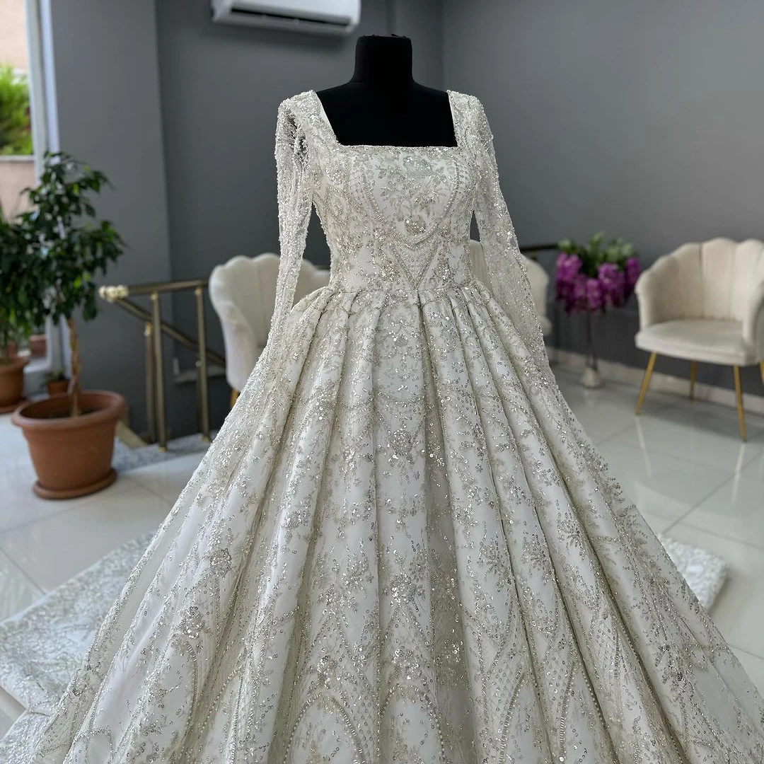 

Luxury Beaded Long Sleeve Sequined Wedding Dress Elegant Muslim Square Neck Long فساتين سهرة Vestidos De Novia Customi