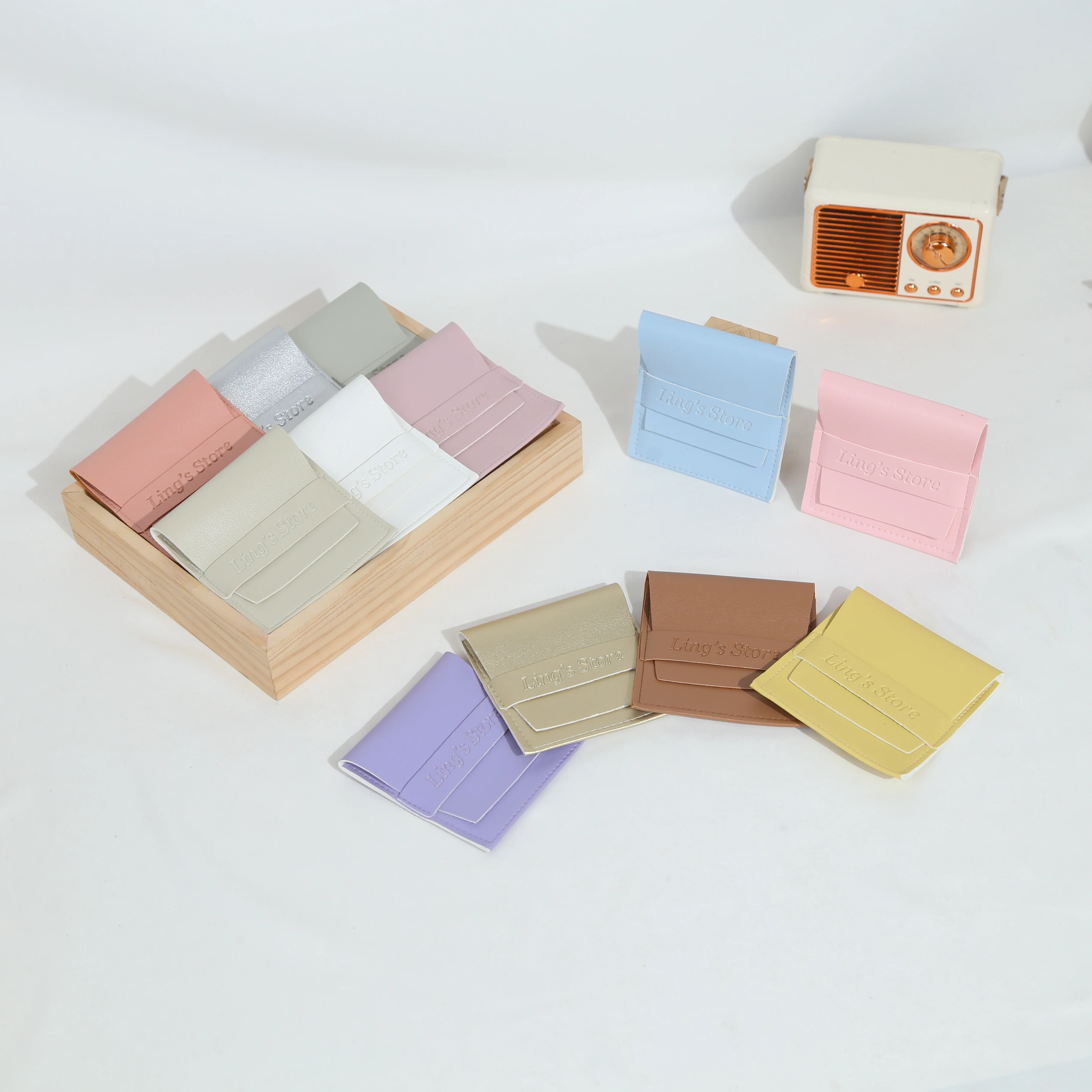 

50/100pcs 8x8cm Jewelry Leather Bag Envelope Flap Pu Pouch For Ring Earrings Studs Pendant Necklace Small Wedding Gift Organizer