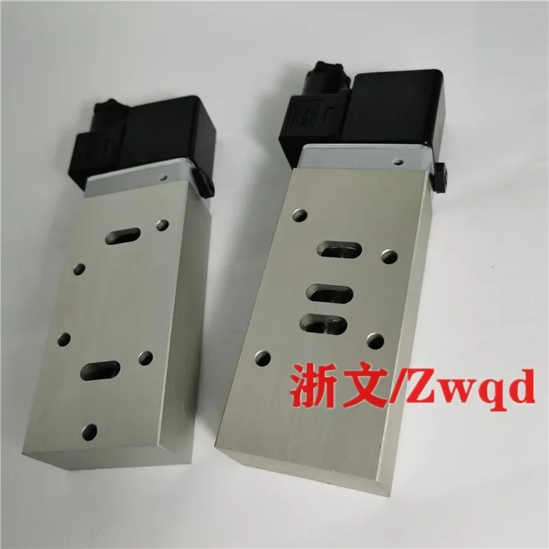 Printing machine accessories R700 compression cylinder solenoid valve compression solenoid valve pneumatic valve