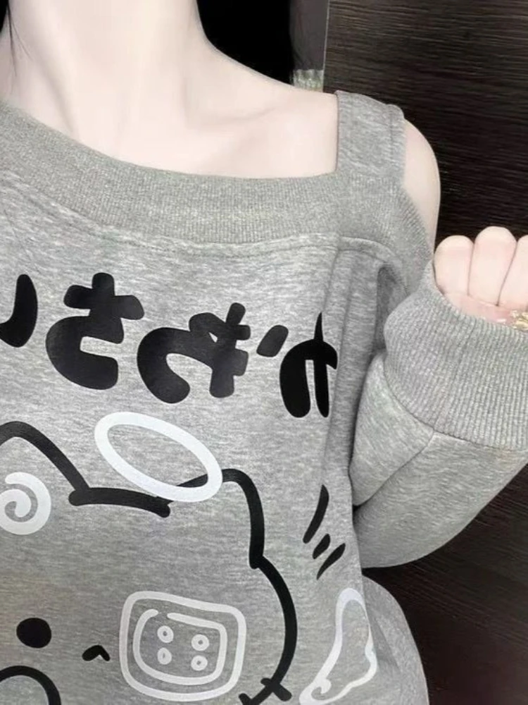 Thumbnail 4 - #8 Best Womens Graphic Sweatshirts to Buy In 2026