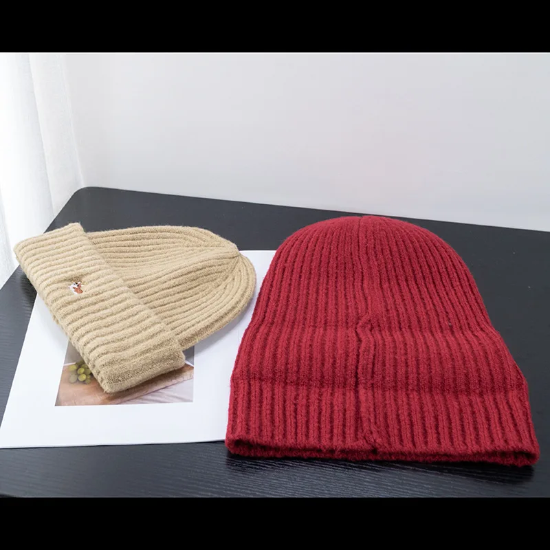 للجنسين الكرتون فصيل كورجي التطريز محبوك قبعة يشعر الدفء تنوعا الكورية نمط سدادات حماية الأذن قبعة باردة دراجة نارية قناع الوجه القبعات