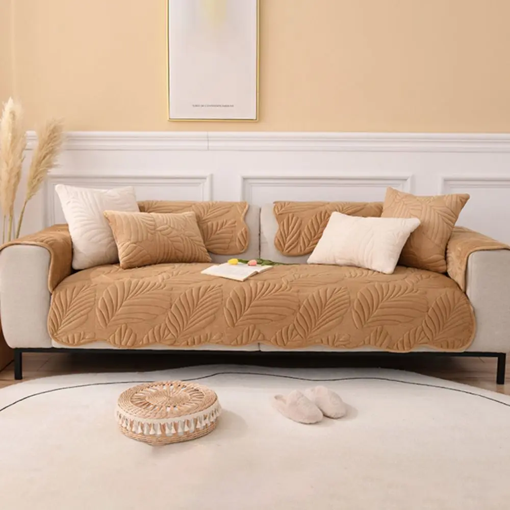 

Practical Milk Velvet Leaf Pattern Sofa Cover Non-slip Nordic Style Couch Cover Dirt-resistant Washable Sofa Mat Winter