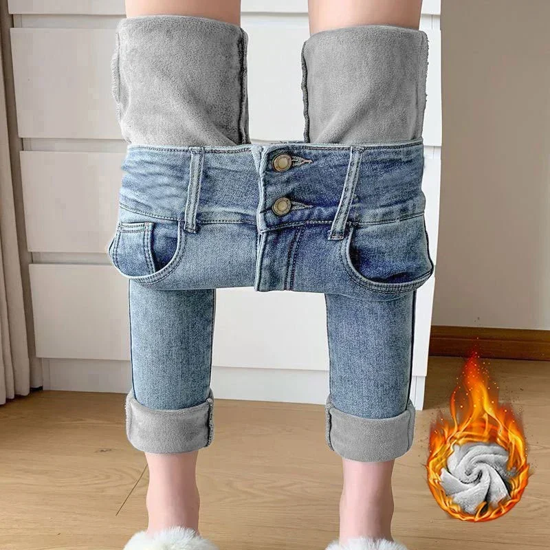 Winter Girls High Waist Thermal Velvet Denim Pants Lady Snow Warm Fleece Trousers Women Double Button Thin Straight Leg Jeans