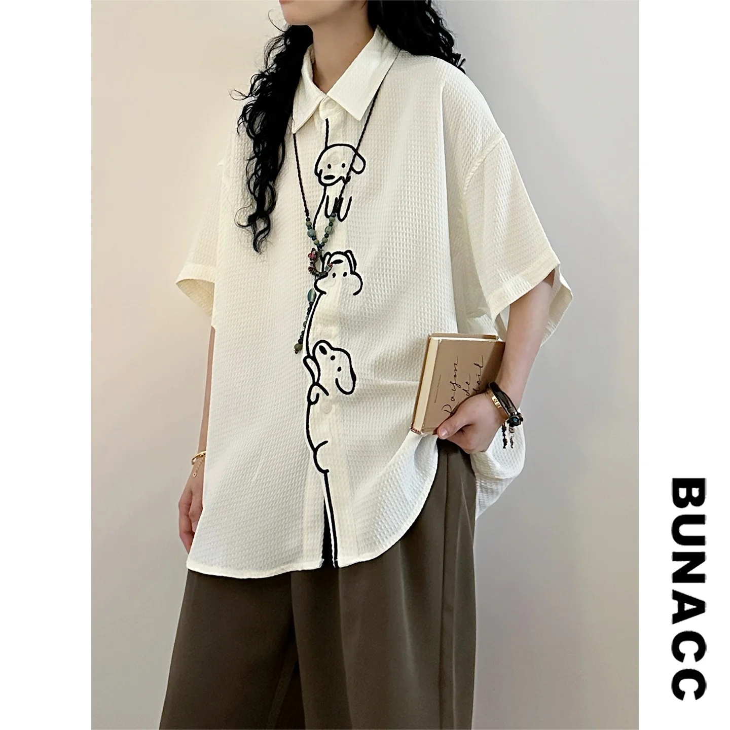 

Летняя повседневная свободная рубашка BUNACC2026 с коротким рукавом, вышивкой собачек, в винтажном гонконгском стиле, унисекс