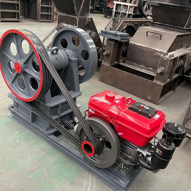 Powerful Engine Jaw Crusher with Bearing Mini Stone Crushing Machine Max 3t/h Capacity Easy to Operate in Several Sizes