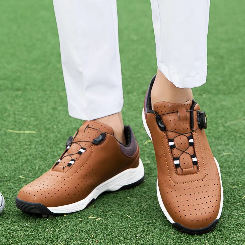 Sepatu Golf Mewah Bernapas Pria Nyaman untuk Olahraga Golf Tanpa Paku di Luar Ruangan, Sneakers Latihan Anti Selip Tahan Air untuk Berjalan