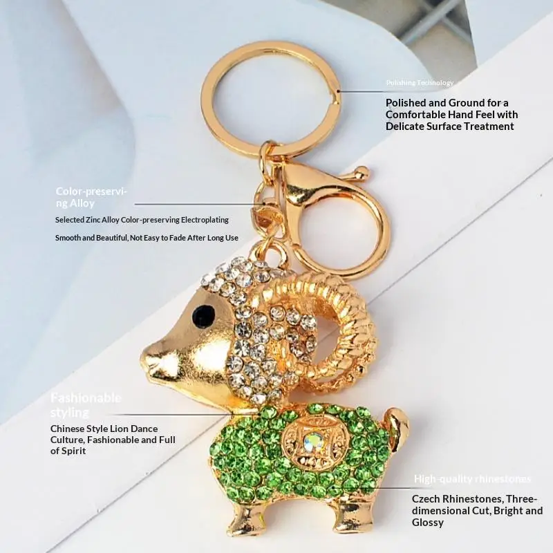 Vergoldeter Strass-Schaf-Schlüsselanhänger mit glänzenden Kristallen, ideal als Taschenanhänger, Schlüsselhalter, Geschenk. – Detail 6