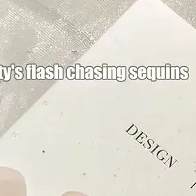 1 Jar Mermaid Sparkle Nail Art Glitter Ultra-Thin Laser Flakes Holographic Sequins Irregular Loose Nail Art Dust Accessories