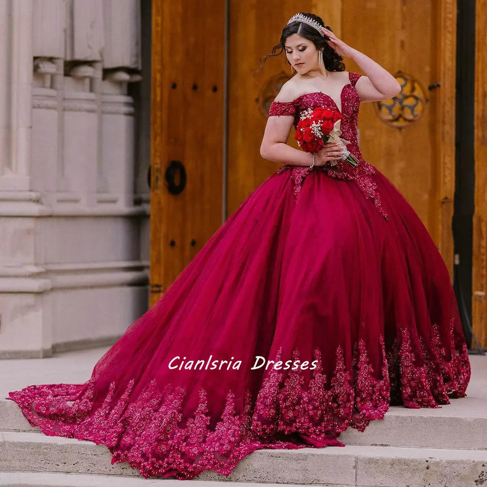 

Dark Red Sequined Appliques Lace Ball Gown Quinceanera Dresses Off The Shoulder Beading Corset Vestidos De XV Anos