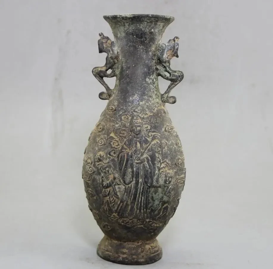 Copper Statue Manufacturers wholesale collection of antique do old miscellaneous bronze crafts, brass Guanyin vase ornaments